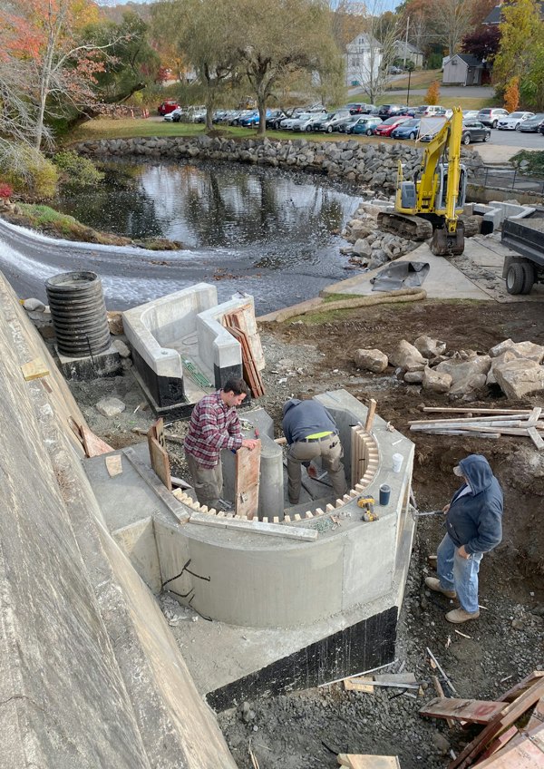 CBK Fishladder pools pour 10.jpg